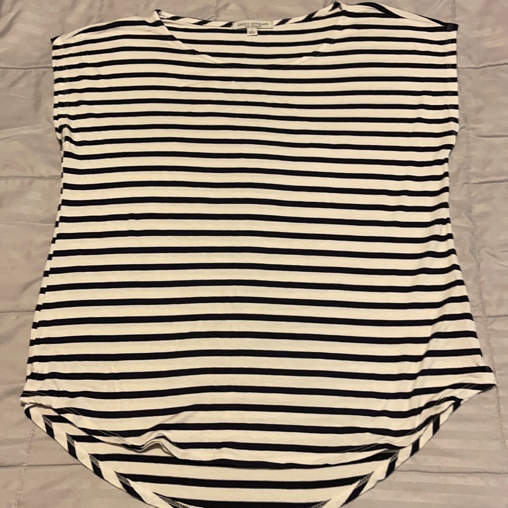 Green Envelope Women’s Cap Sleeve Top!